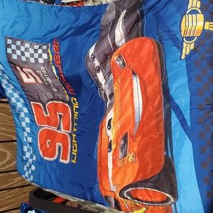 Disney Cars toddler comforter and flat sheet